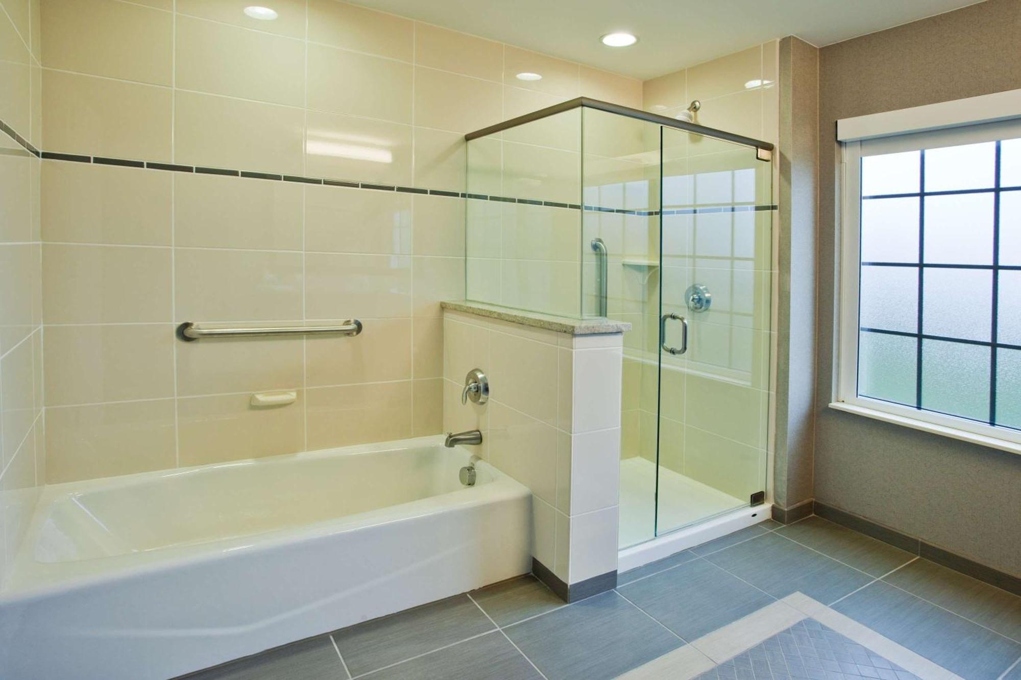 Hampton Inn & Suites Chapel Hill/Carrboro Extérieur photo