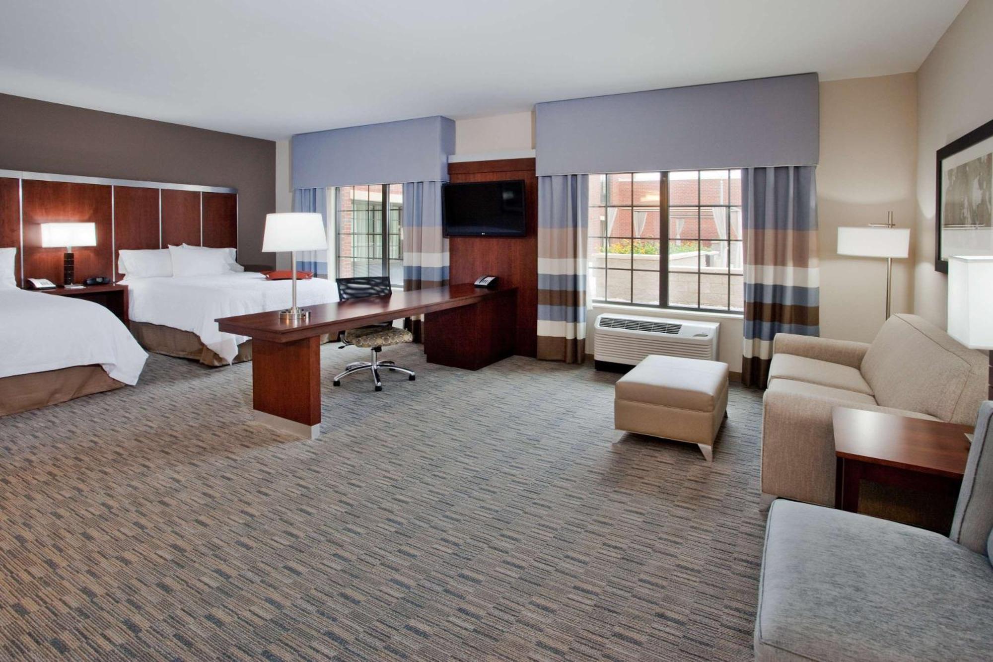 Hampton Inn & Suites Chapel Hill/Carrboro Extérieur photo