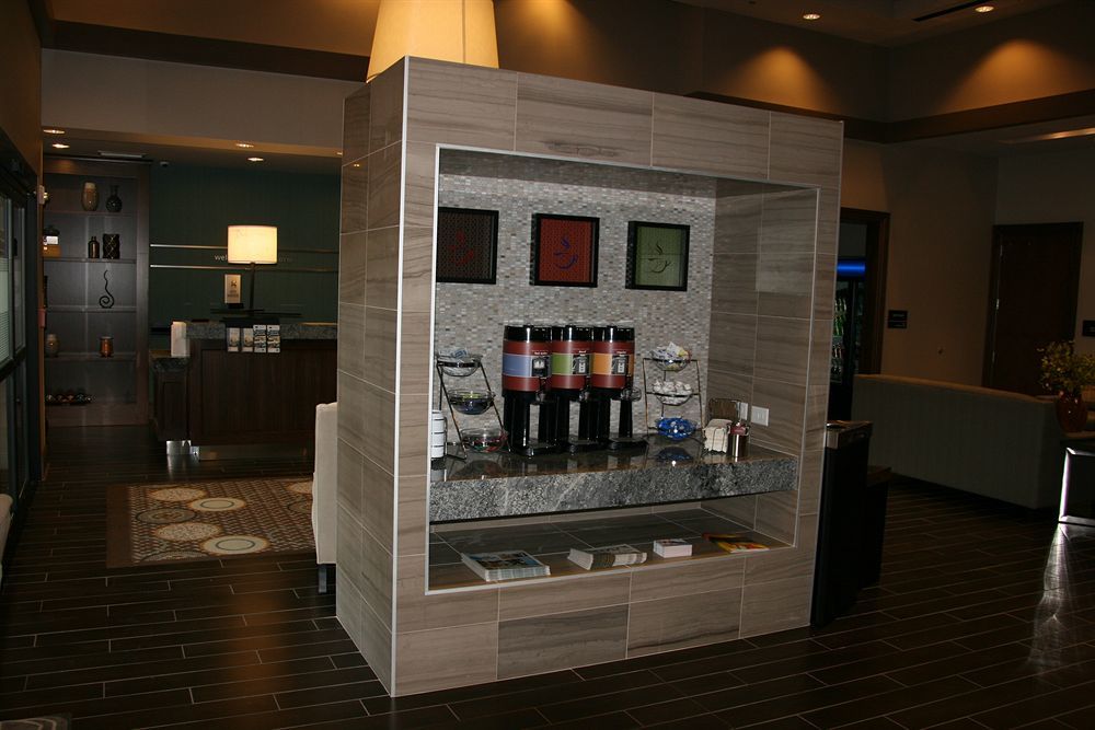 Hampton Inn & Suites Chapel Hill/Carrboro Extérieur photo
