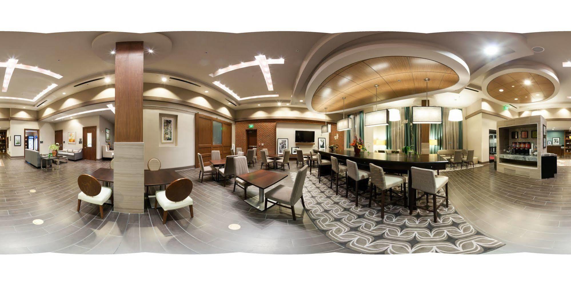Hampton Inn & Suites Chapel Hill/Carrboro Extérieur photo